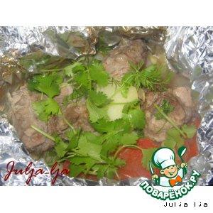 Рецепт: Мясо с картофелем и овощами в мешочках из фольги