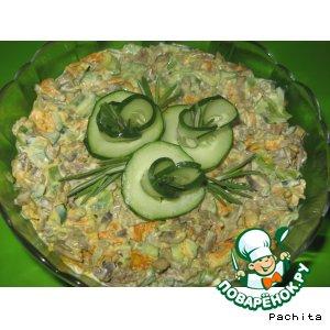 Рецепт: Салат из печени с киви