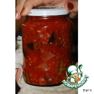 Рецепт: Баклажаны в томатном соке с перцем и луком