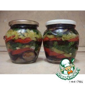 Консервированные баклажаны с овощами