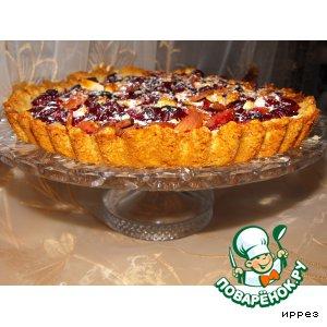Рецепт: Открытый вишневый пирог с миндалем