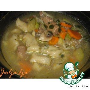 Рецепт: Густой суп с овощами и клeцками