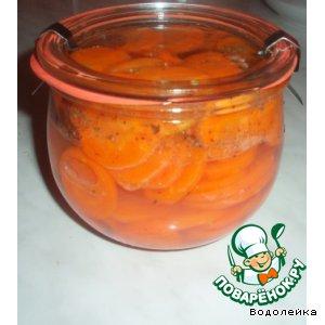 Морковь маринованная