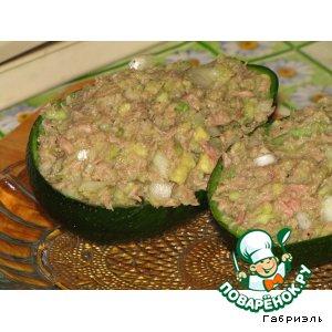 Рецепт: Салат из авокадо и тунца