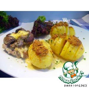 Рецепт: Печеная картошка-гармошка под соусом бешамель
