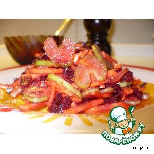 Рецепт: Салат с сельдереем и свеклой по-корейски
