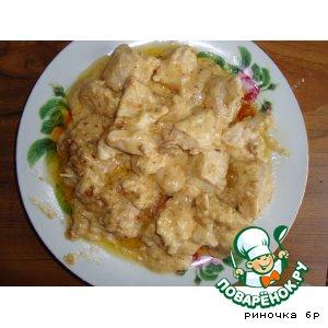 Рецепт: Куриные грудки в сырно-чесночном соусе