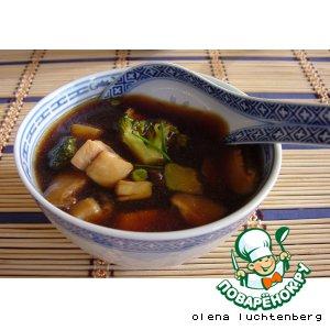 Рецепт: Кисло-сладкий суп с шиитаке и рыбой