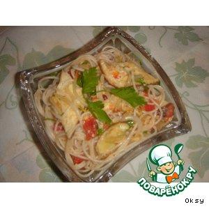 Рецепт: Салат из китайской лапши и соевых ростков
