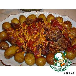 Рецепт: Мясо в духовке с кукурузой и томатами