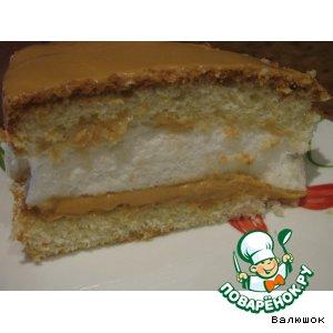 Рецепт: Бисквитный торт с суфле и кремом из вареной сгущенки