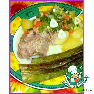 Рецепт: Свинина в сметанном соусе