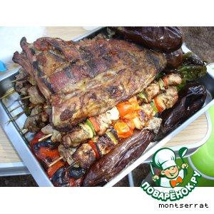 Рецепт: Свинина и овощи, жаренные на углях