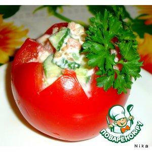 Рецепт: Салат в помидоре