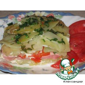 Рецепт: Картофельная запеканка-пирог с сосисками и овощами