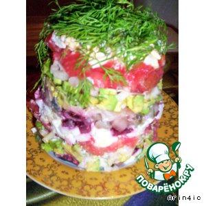 Рецепт: Салат с авокадо, сельдью и свеклой