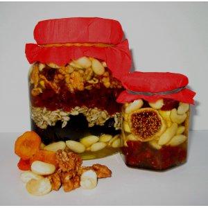 Рецепт: Орехи и сухофрукты в меду «Презент»