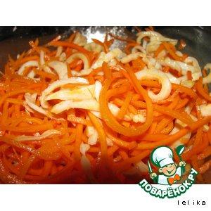 Рецепт: Салат из кальмаров и корейской моркови