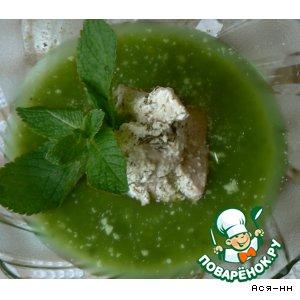 Рецепт: Суп из зеленого горошка с мятой