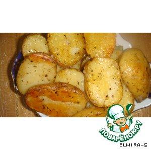 Рецепт: Запечeнный картофель с чесноком
