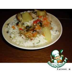 Рис с мясом и ананасами