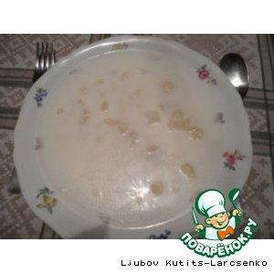 Рецепт: Венгерский молочный суп с чипетками и цветной капустой