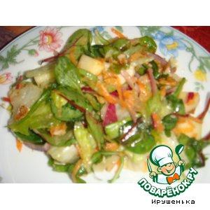 Рецепт: Овощной салат с рукколой
