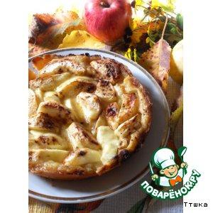 Рецепт: Яблочный пирог с карамельно-сливочной заливкой