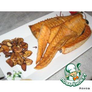 Рецепт: Жареная красная рыба с чесноком