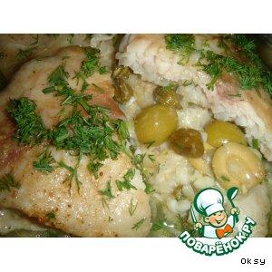 Рецепт: Рыба, запеченная с оливками и каперсами