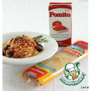 Рецепт: Спагетти с анчоусами, маслинами и томатным соусом