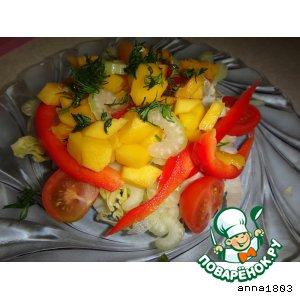 Рецепт: Салат с манго Праздник