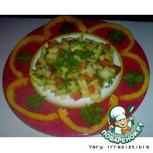 Рецепт: Салат с авокадо и грушей