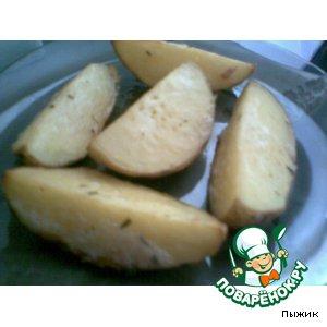 Рецепт: Картофель с орегано, запеченный четвертинками