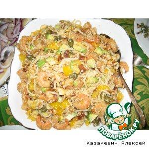 Рецепт: Салат с рисовой лапшой, сладкими креветками и авокадо