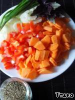Теплый салат из киноа и булгура ингредиенты